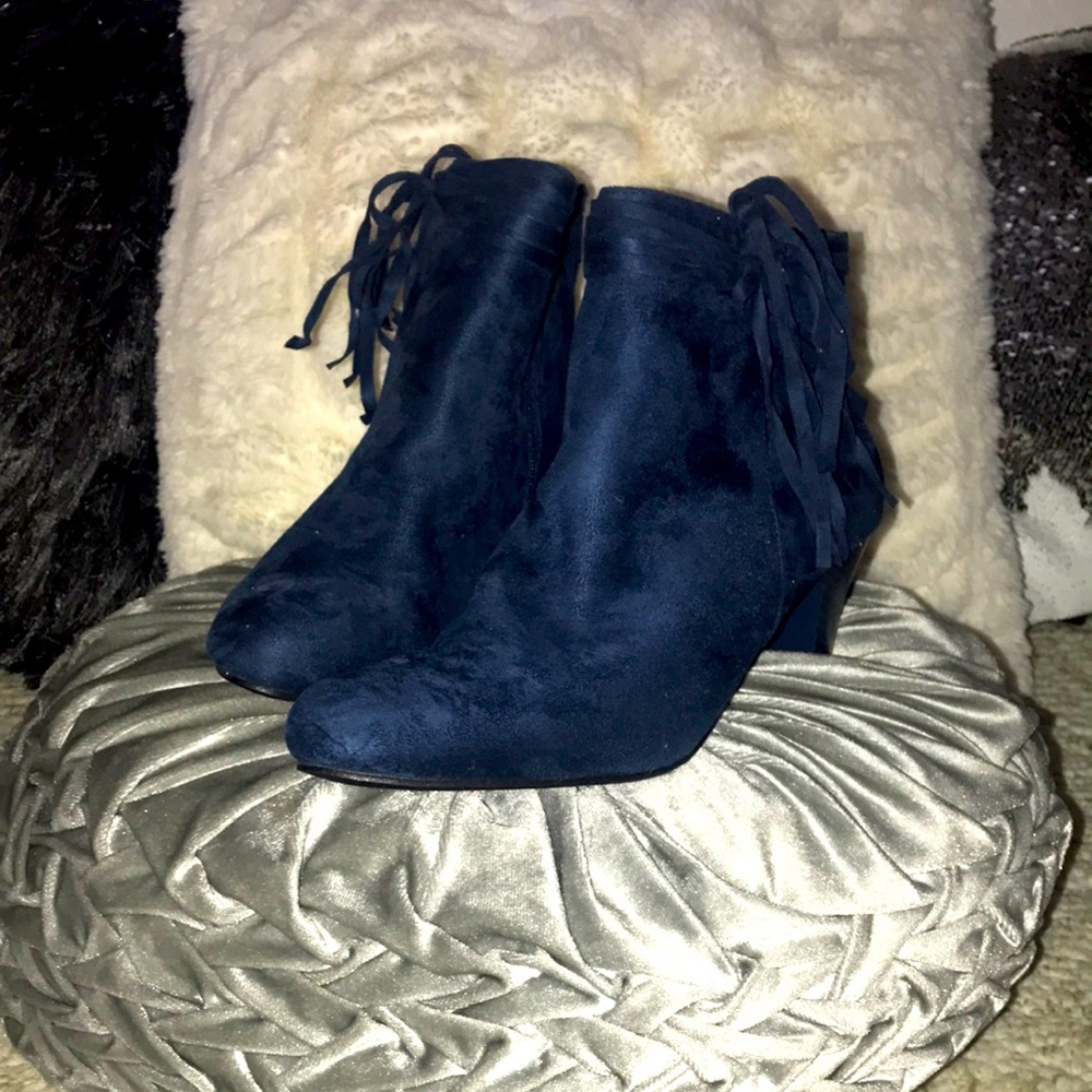 Unused ankle boots